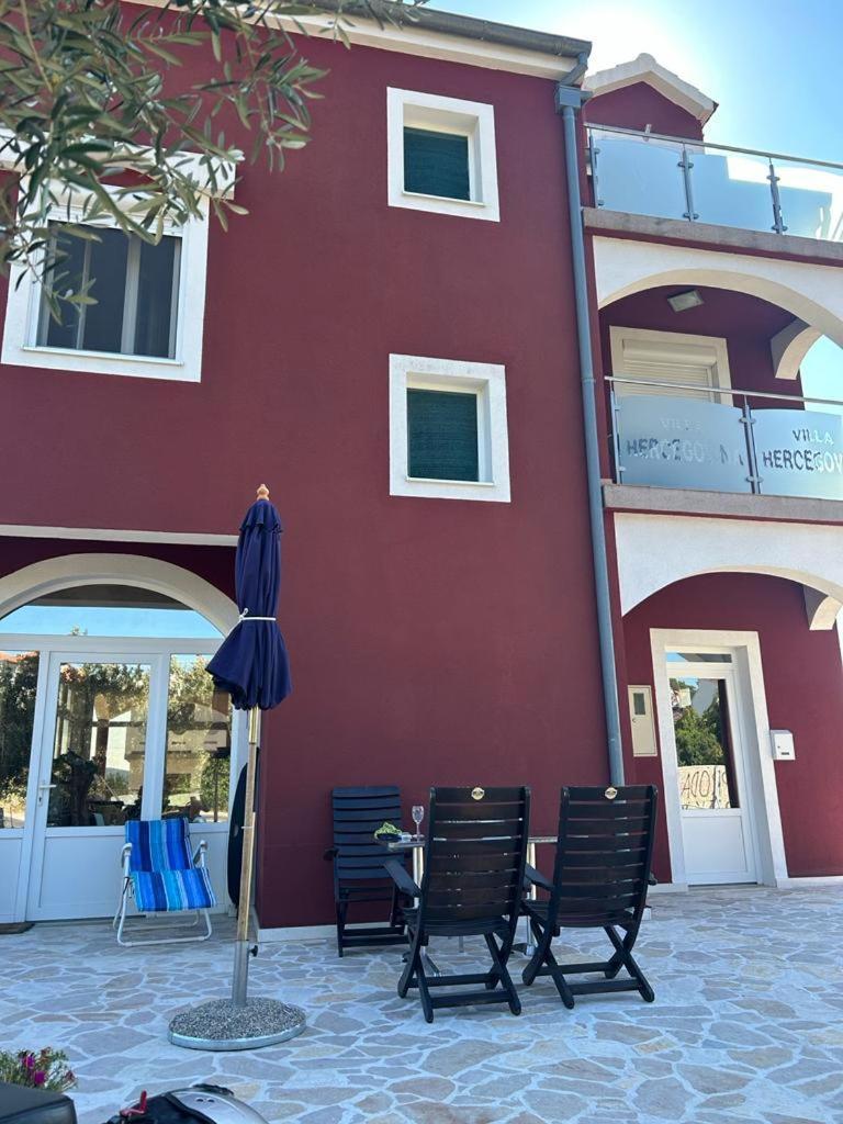 Villa Hercegovina Sveti Filip i Jakov Exterior foto
